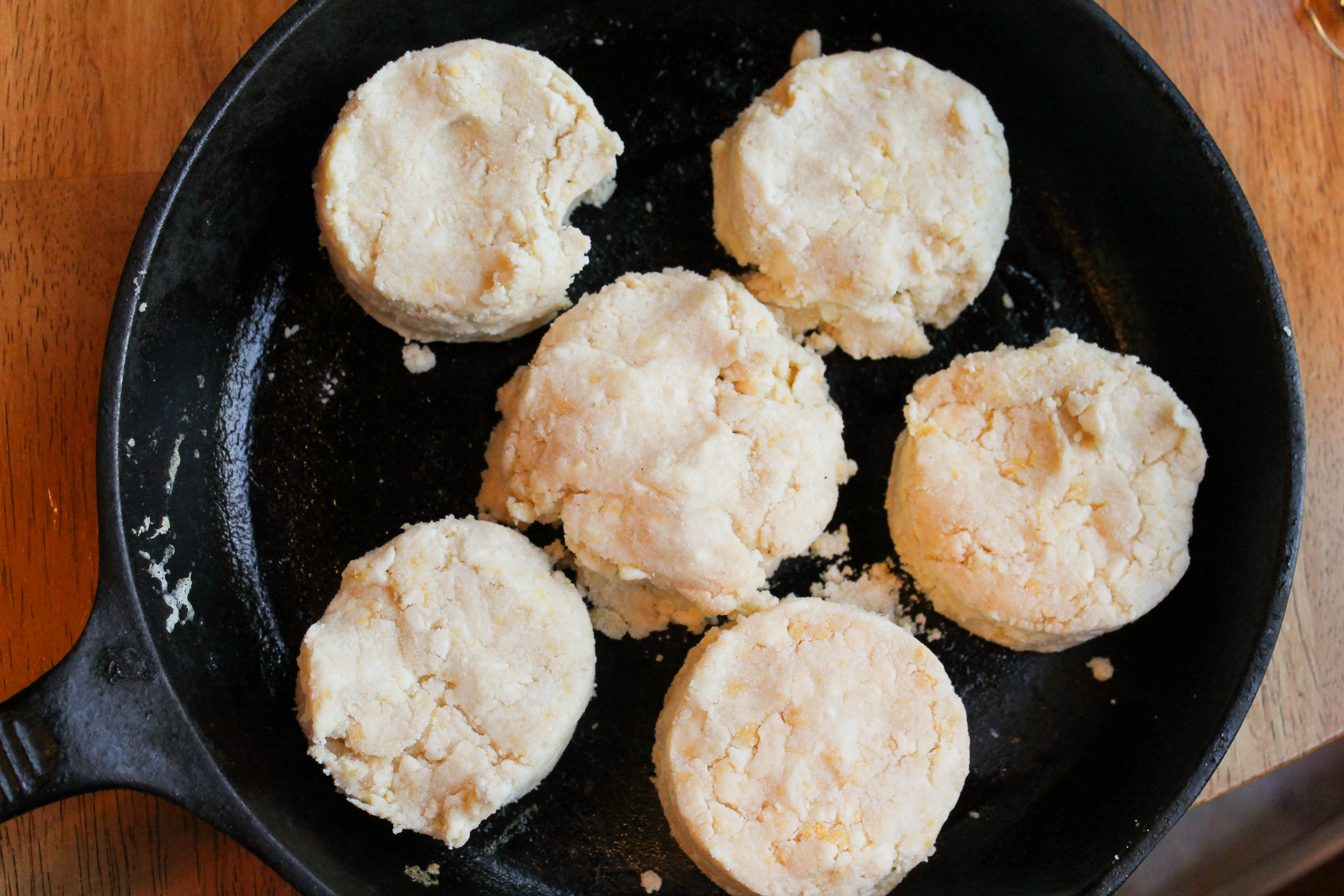 Delicious & Flaky Cast Iron Biscuits - Come Home with Bonnie Jean
